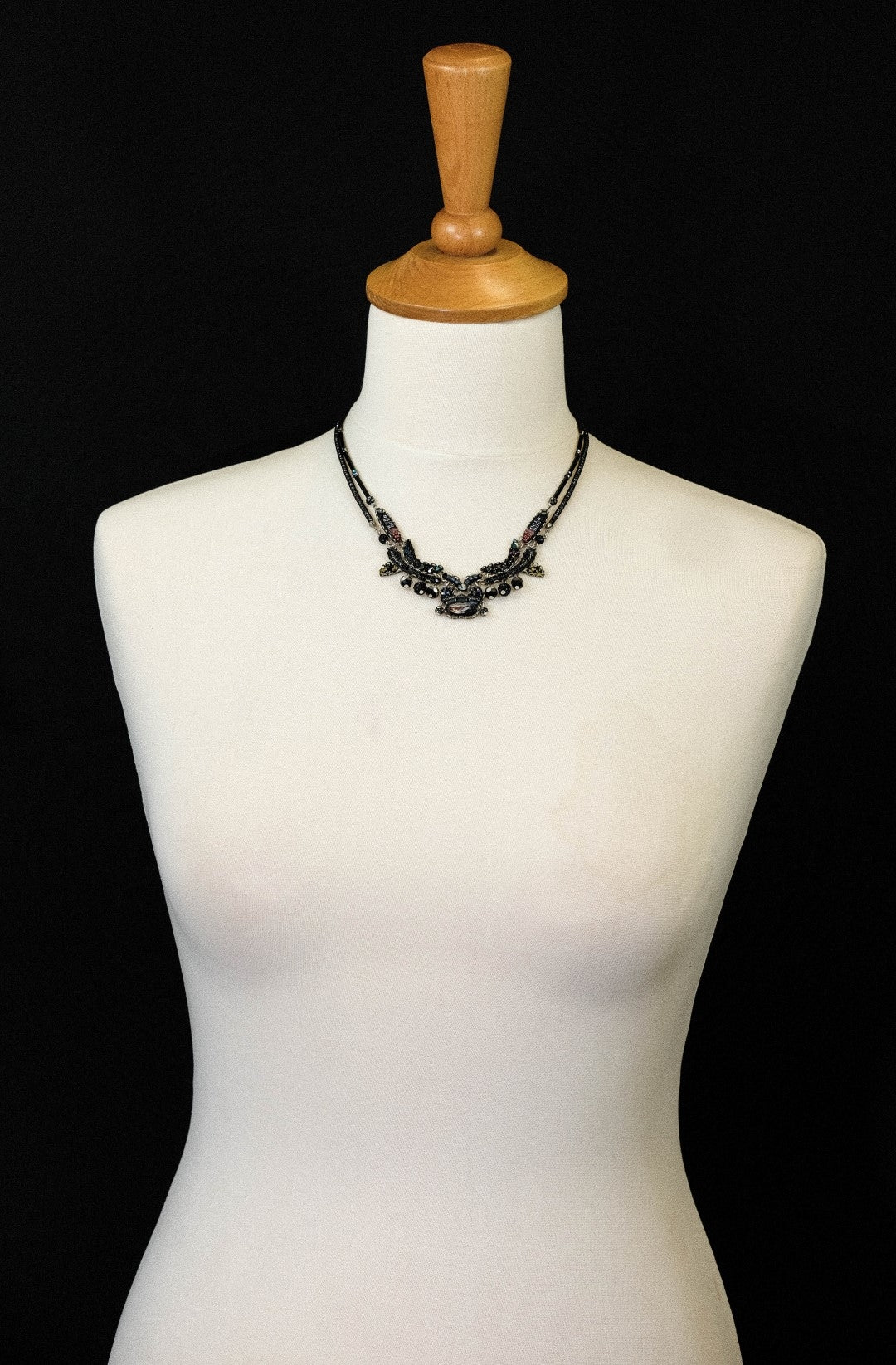 Blacktree Haze Necklace-2046