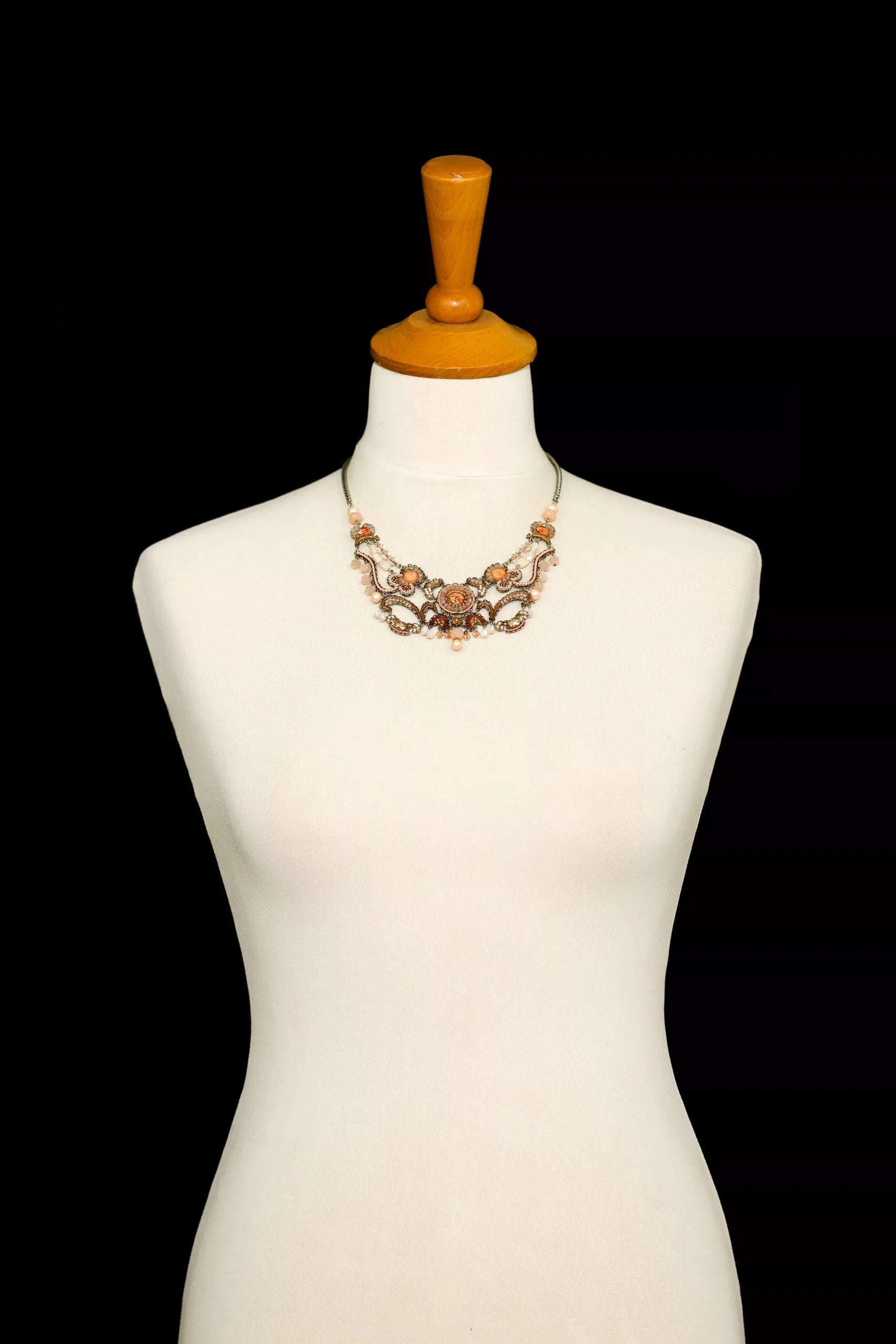 Peach Bridal Necklace Stylish Wedding Set, Momo jewelry bust C3467B