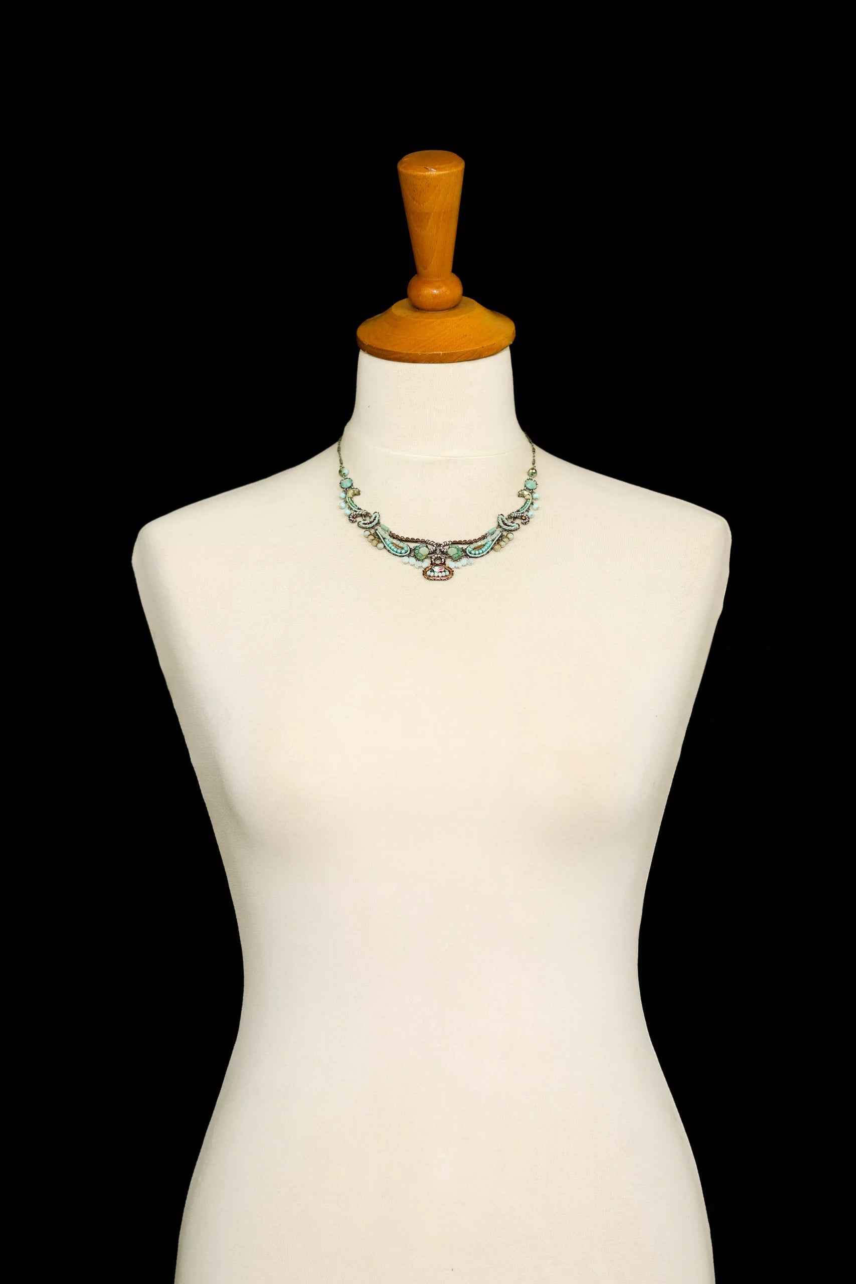 Mint Female Necklace Mint Flavor Set, Minze jewelry bust C3472B